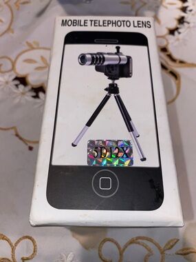 Mobile Telephoto Lens 12x Zoom with Tripod - Silver & Black